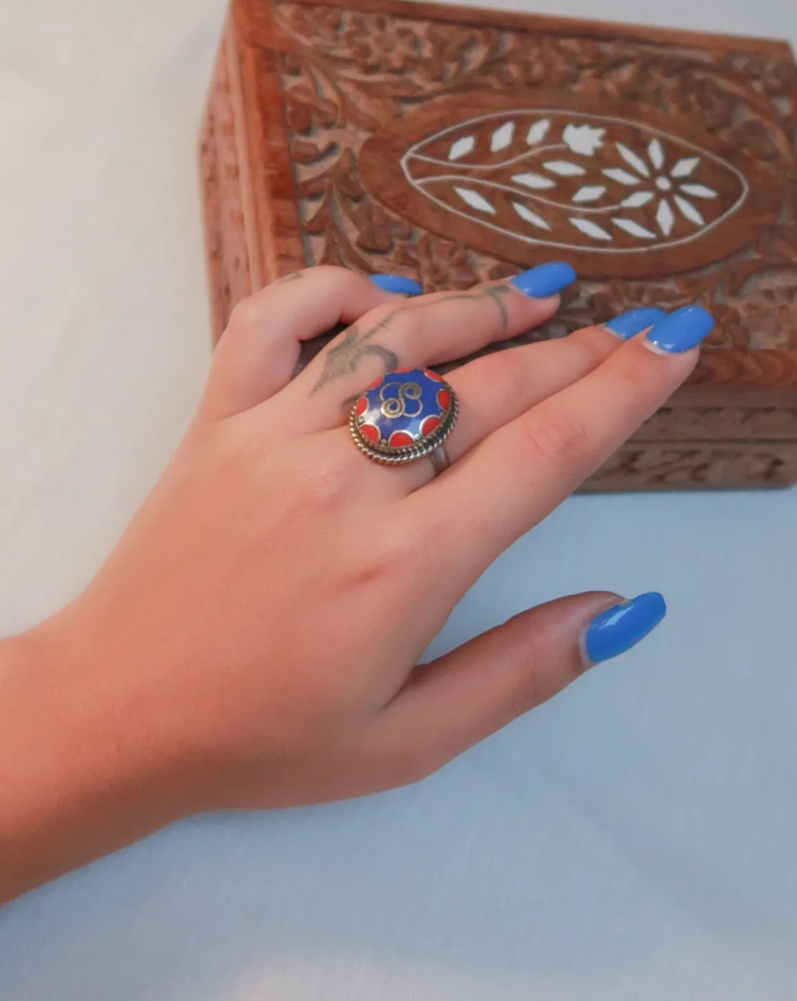 Big tibetan stone ring | Dark blue and red
