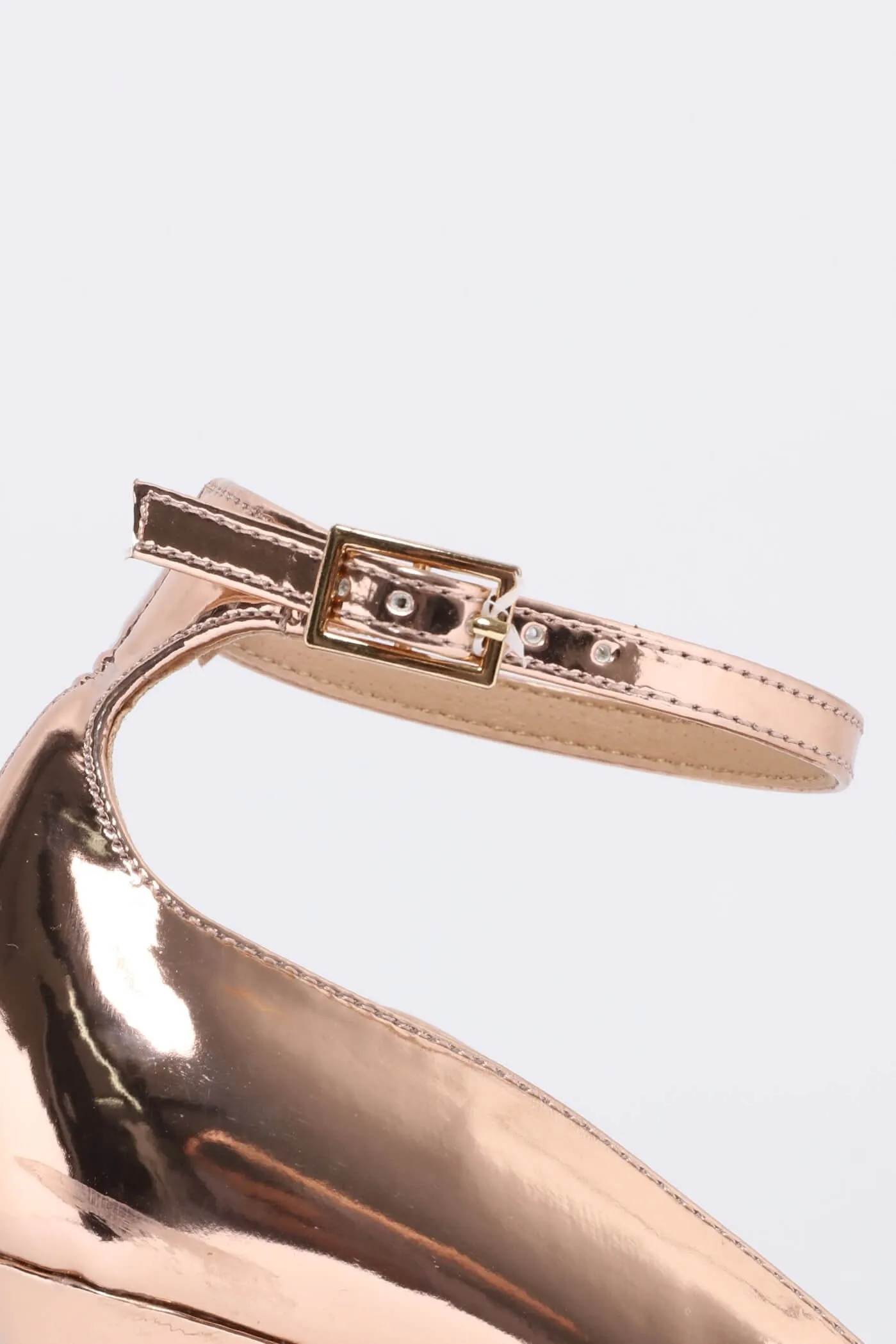 Rose Gold Pointed Toe Court Shoe