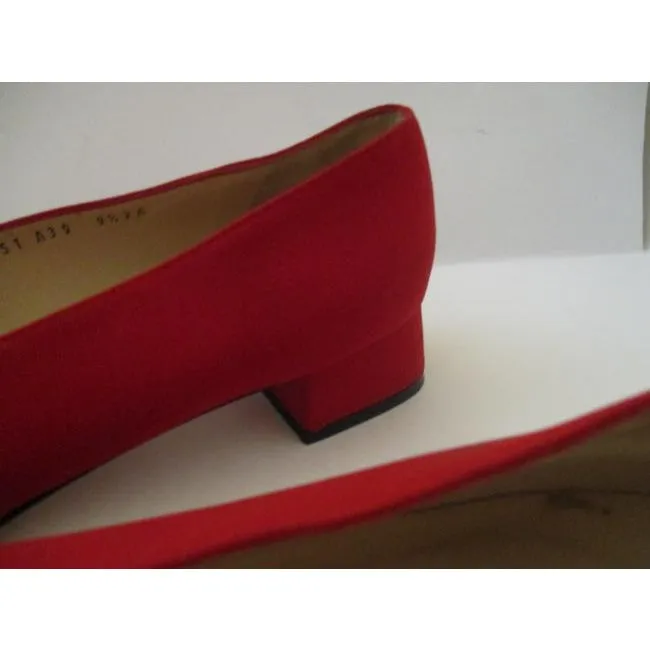 Salvatore Ferragamo Red Boutique Black Toe Square Toe Embossed Logo Flats Size Us