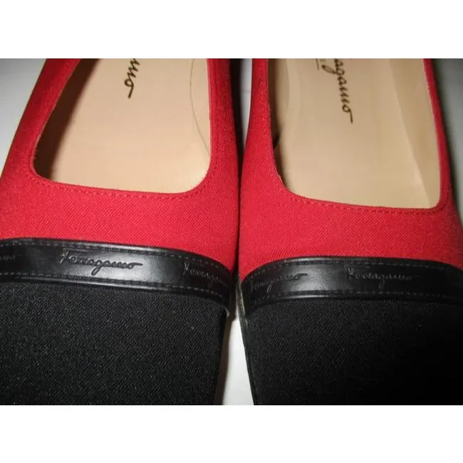 Salvatore Ferragamo Red Boutique Black Toe Square Toe Embossed Logo Flats Size Us
